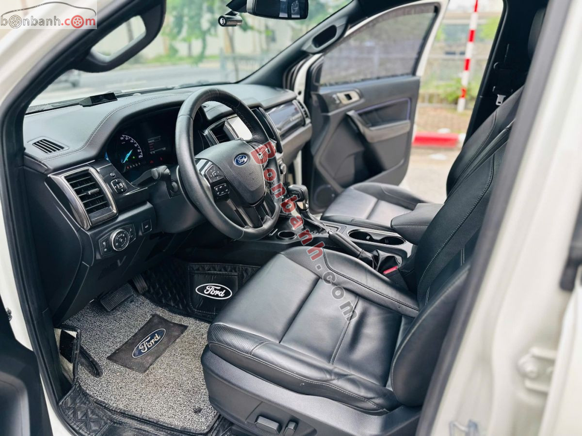 Bán ô tô Ford Everest Titanium 2.0L 4x2 AT - 2020 - xe cũ