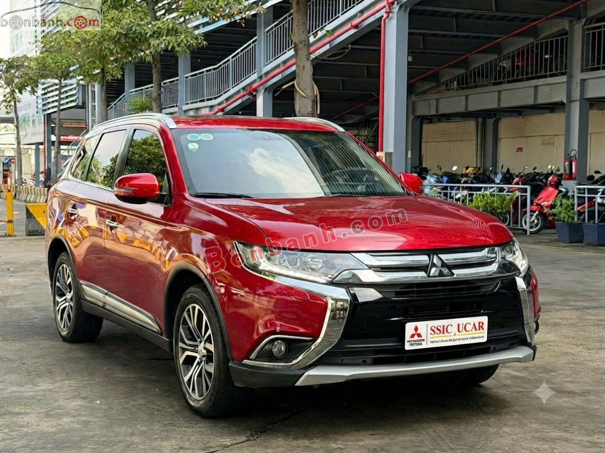 Bán ô tô Mitsubishi Outlander 2.4 CVT Premium - 2018 - xe cũ
