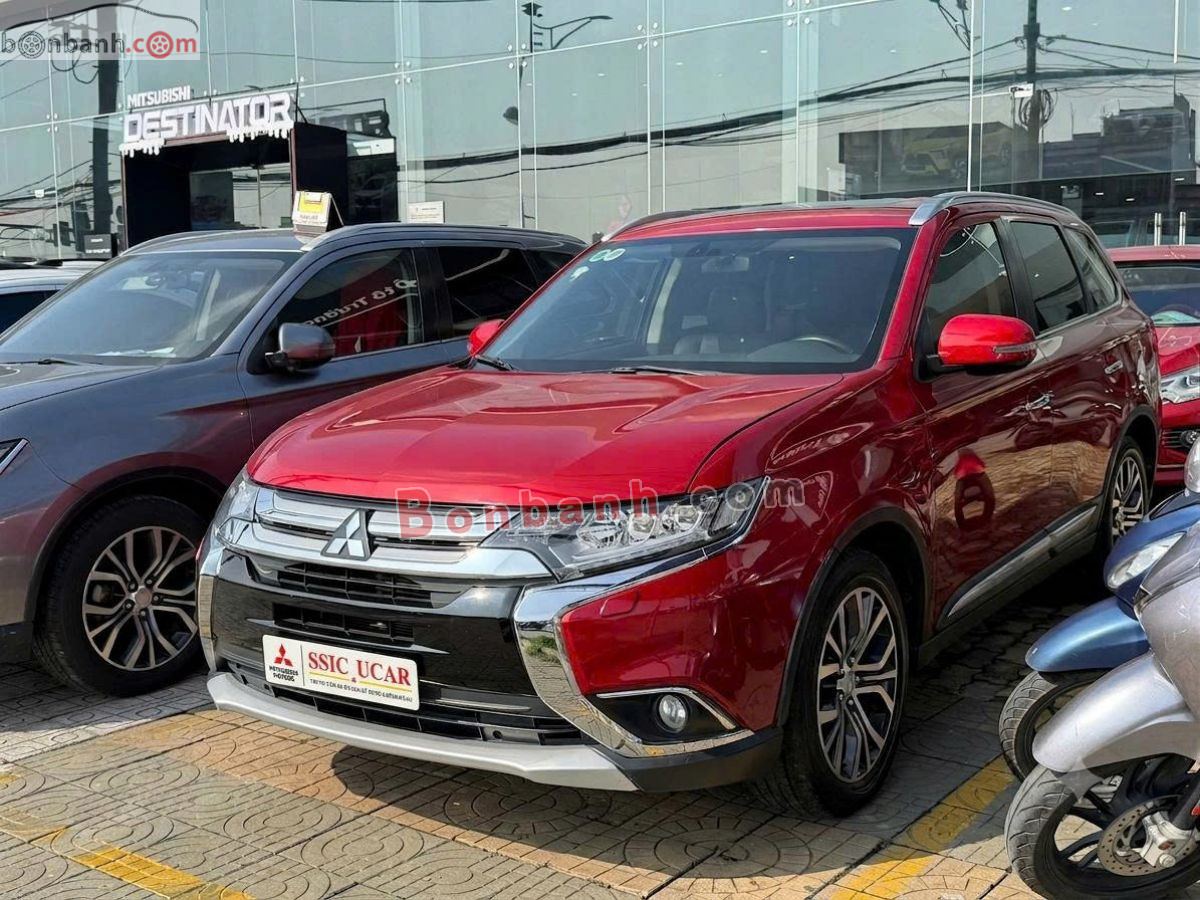 Bán ô tô Mitsubishi Outlander 2.4 CVT Premium - 2018 - xe cũ