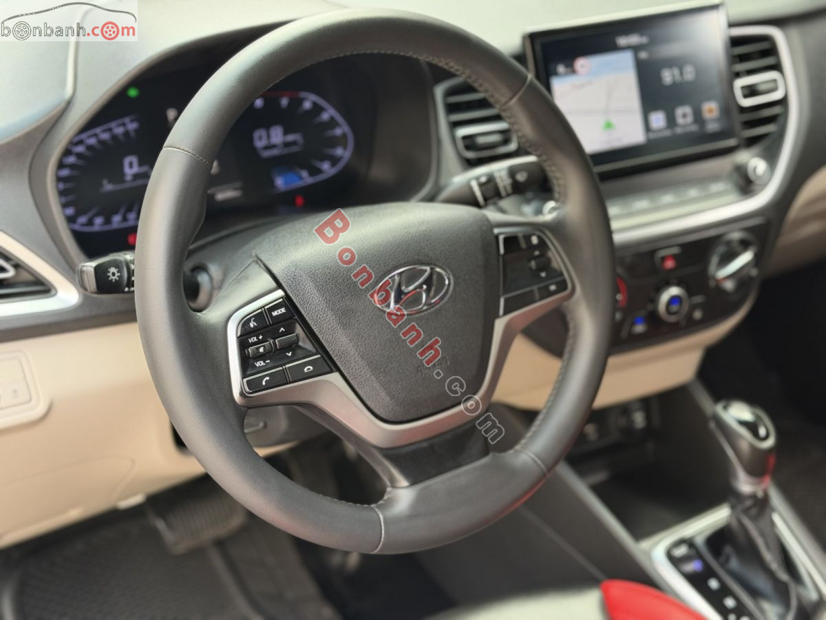 Bán ô tô Hyundai Accent 1.4 AT - 2021 - xe cũ