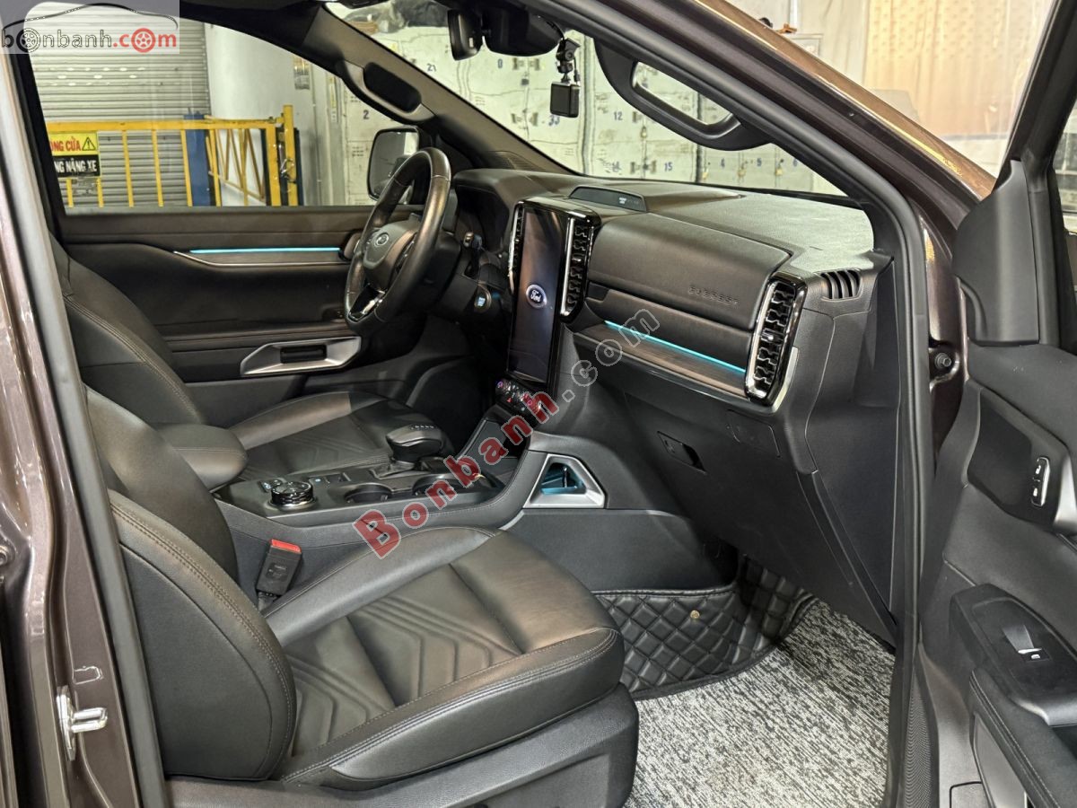 Bán ô tô Ford Everest Titanium Plus 2.0L 4x4 AT - 2022 - xe cũ