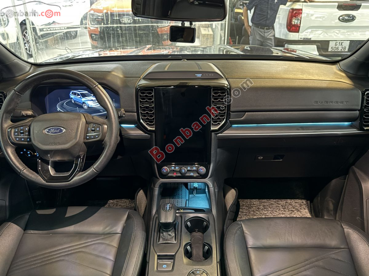 Bán ô tô Ford Everest Titanium Plus 2.0L 4x4 AT - 2022 - xe cũ