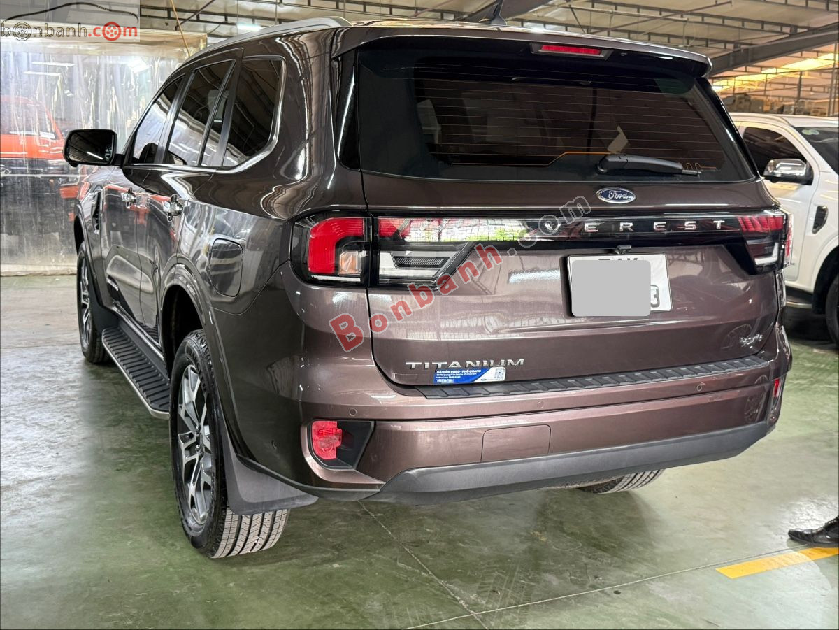 Bán ô tô Ford Everest Titanium Plus 2.0L 4x4 AT - 2022 - xe cũ