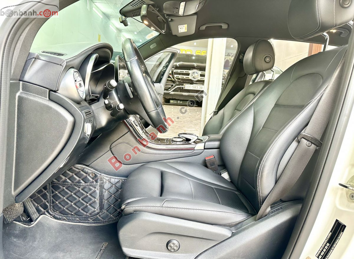 Bán ô tô Mercedes Benz GLC 200 - 2019 - xe cũ