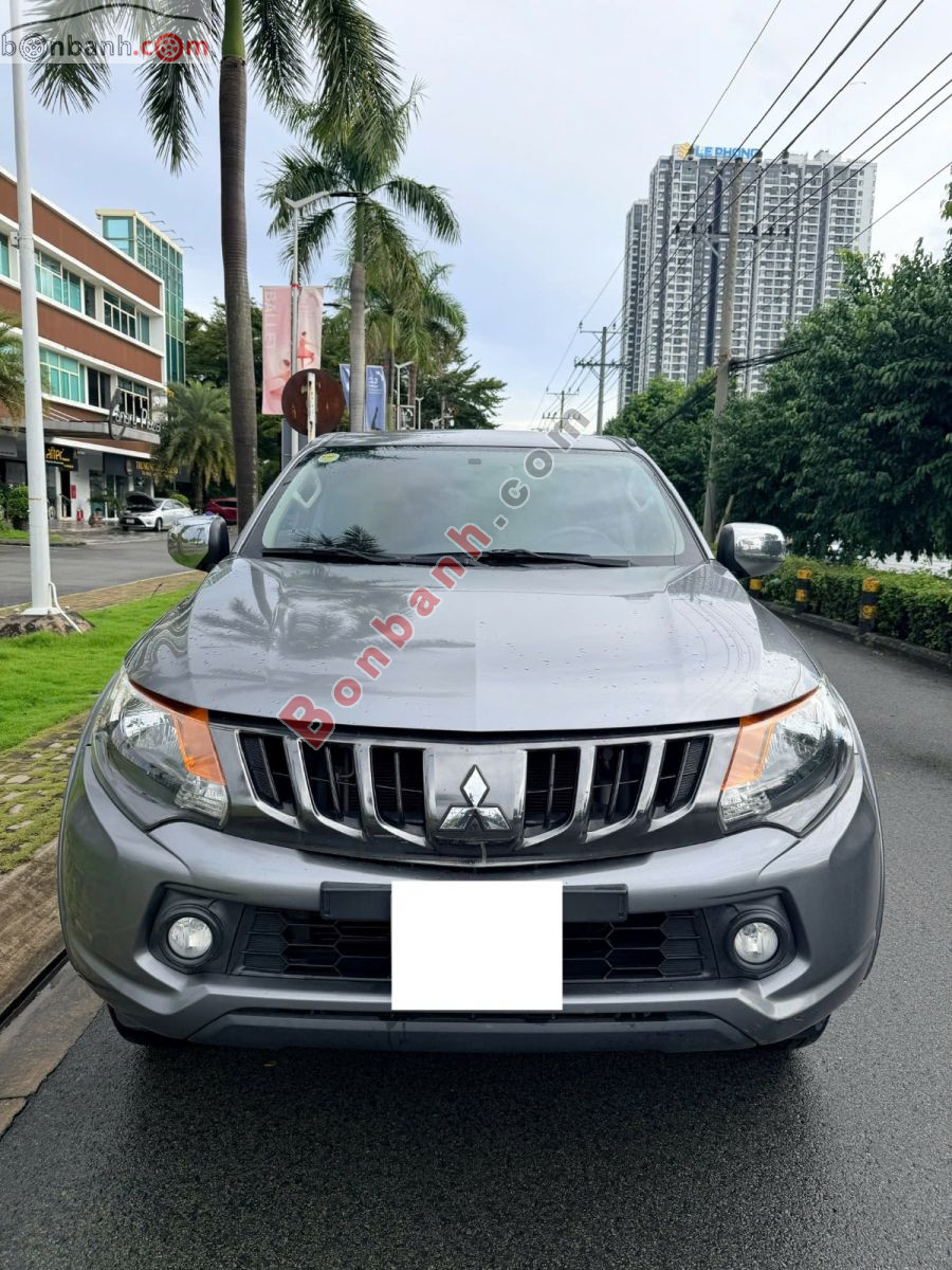 Bán ô tô Mitsubishi Triton 4x2 MT - 2019 - xe cũ