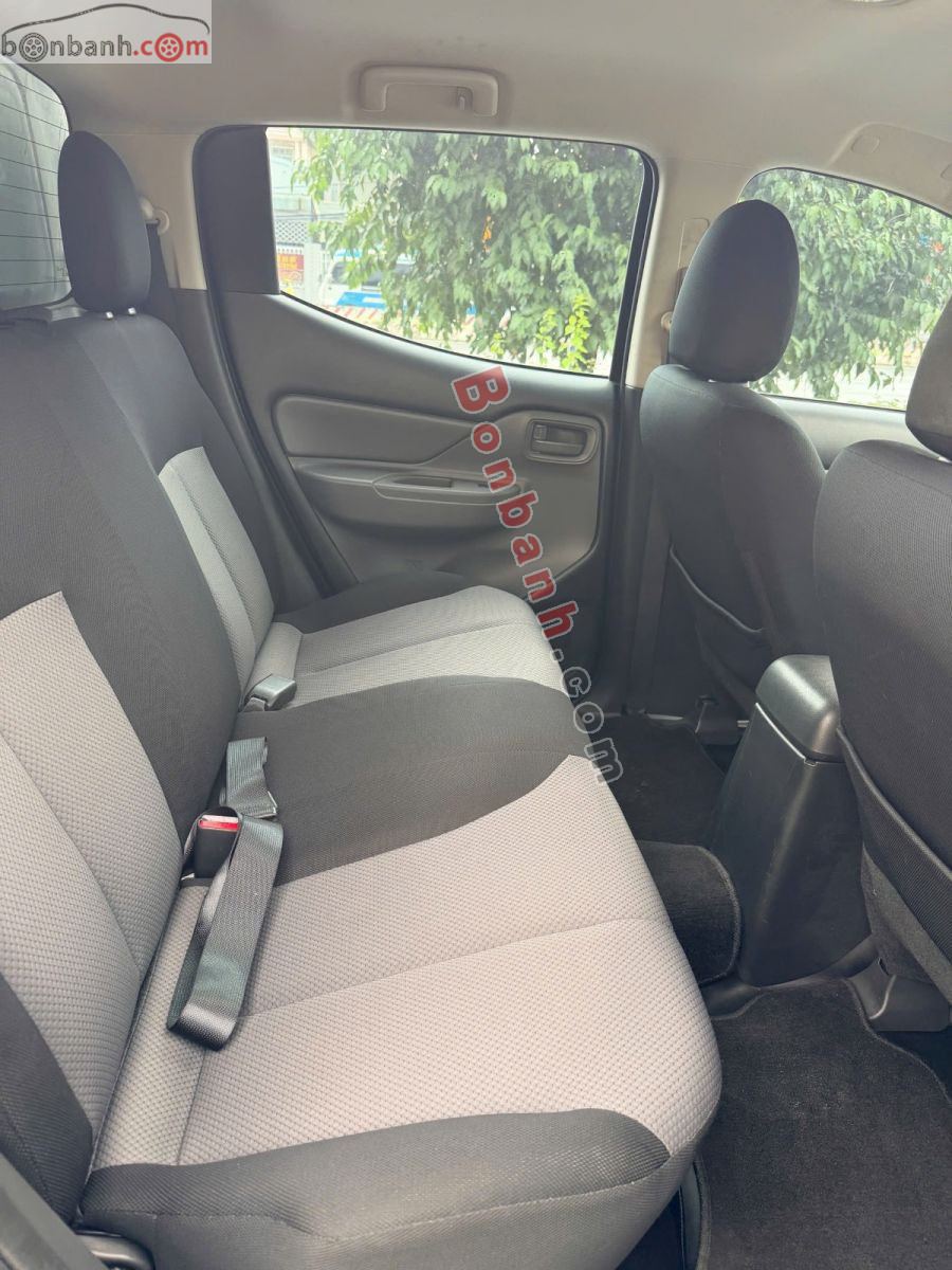 Bán ô tô Mitsubishi Triton 4x2 MT - 2019 - xe cũ