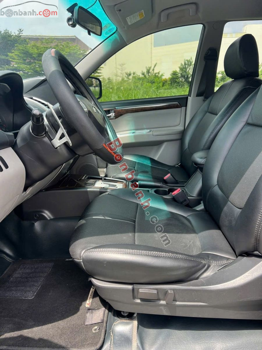 Bán ô tô Mitsubishi Pajero Sport G 4x2 AT - 2012 - xe cũ