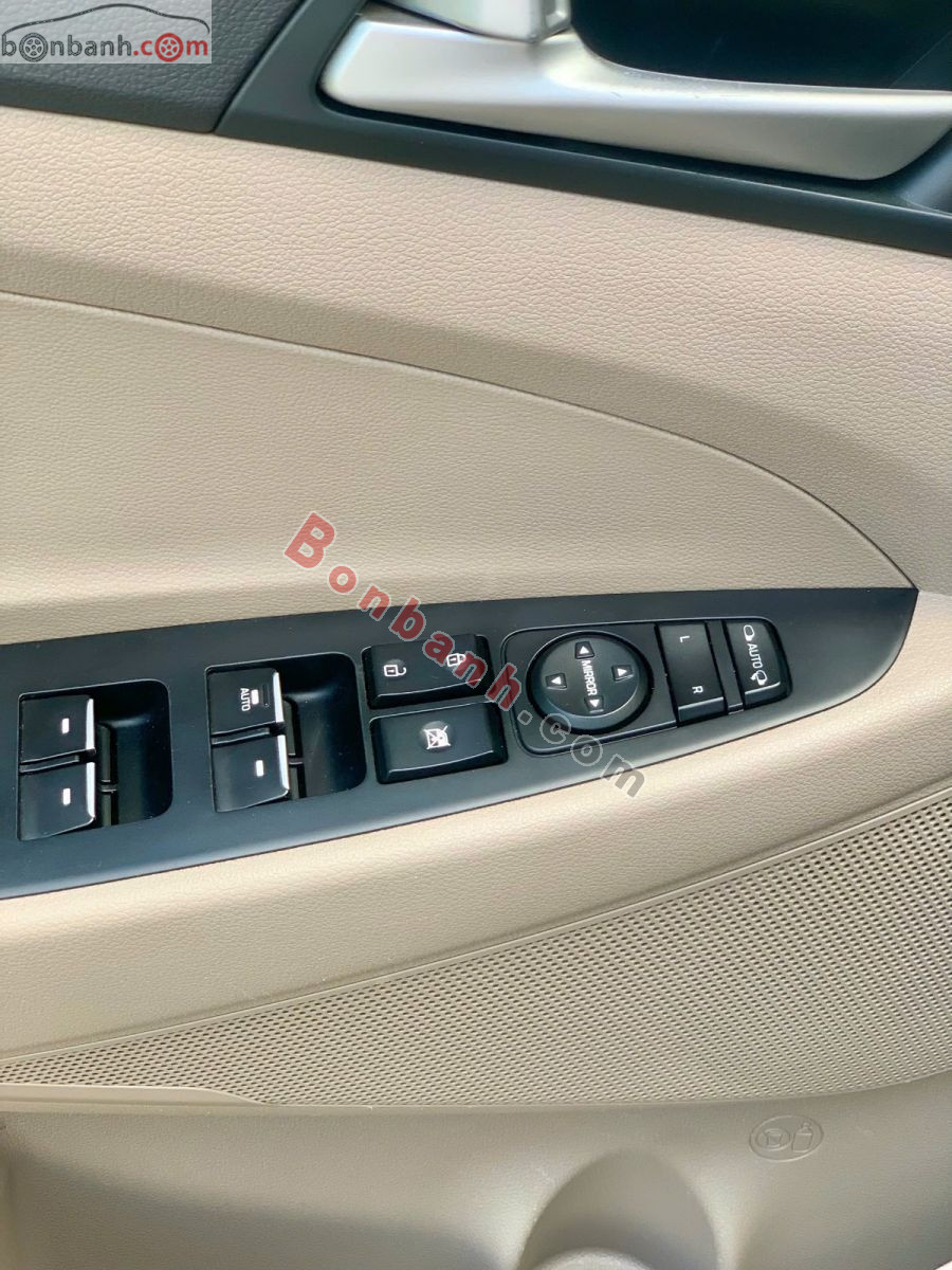 Bán ô tô Hyundai Tucson 2.0 AT CRDi - 2019 - xe cũ