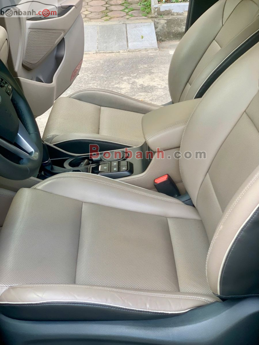 Bán ô tô Hyundai Tucson 2.0 AT CRDi - 2019 - xe cũ