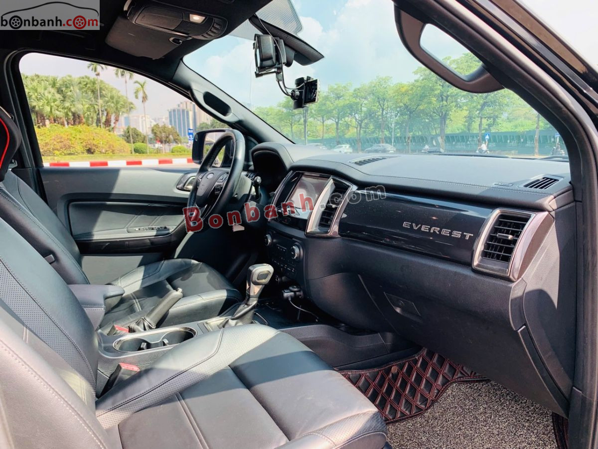 Bán ô tô Ford Everest Titanium 2.0L 4x2 AT - 2019 - xe cũ