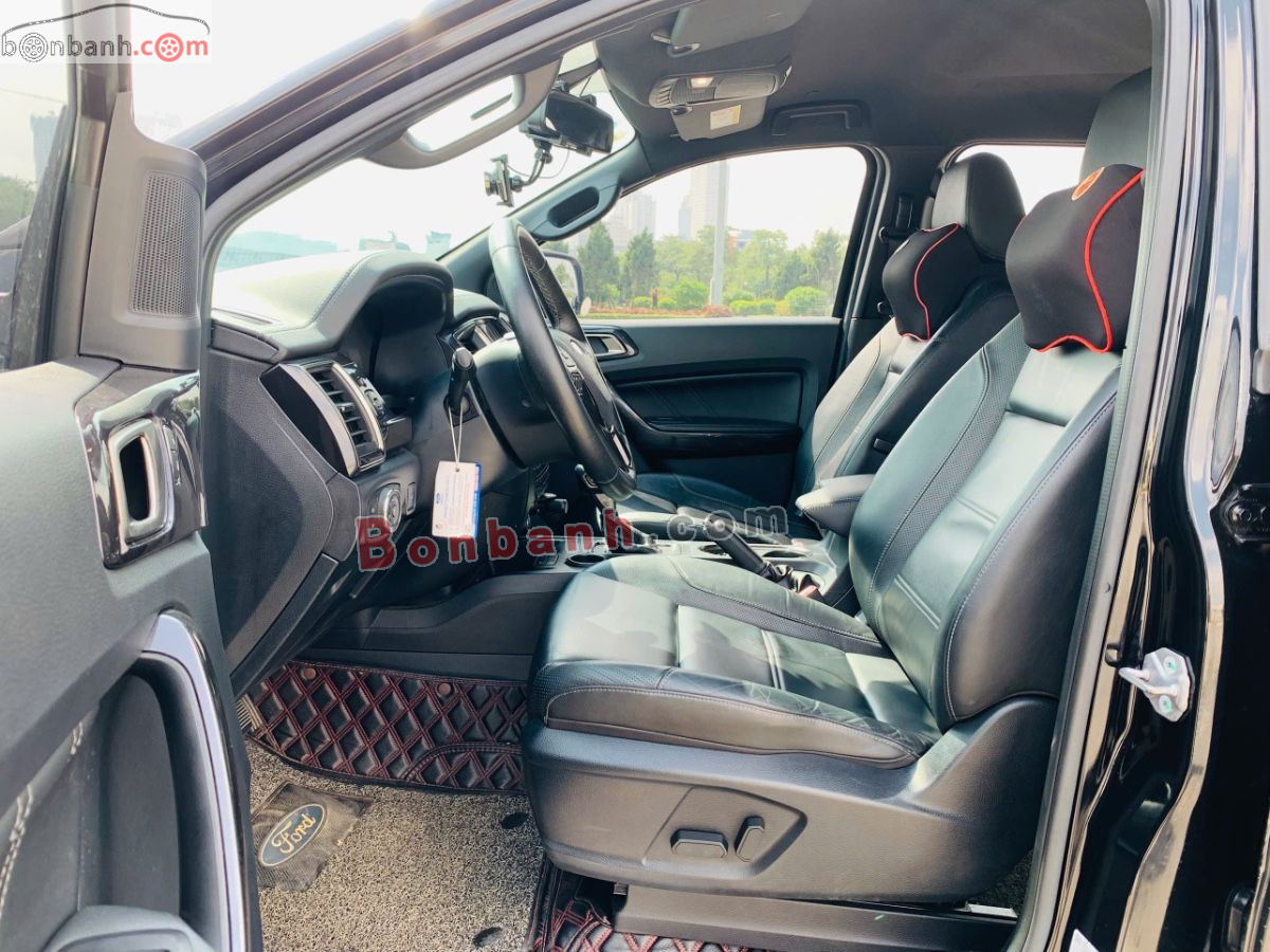 Bán ô tô Ford Everest Titanium 2.0L 4x2 AT - 2019 - xe cũ