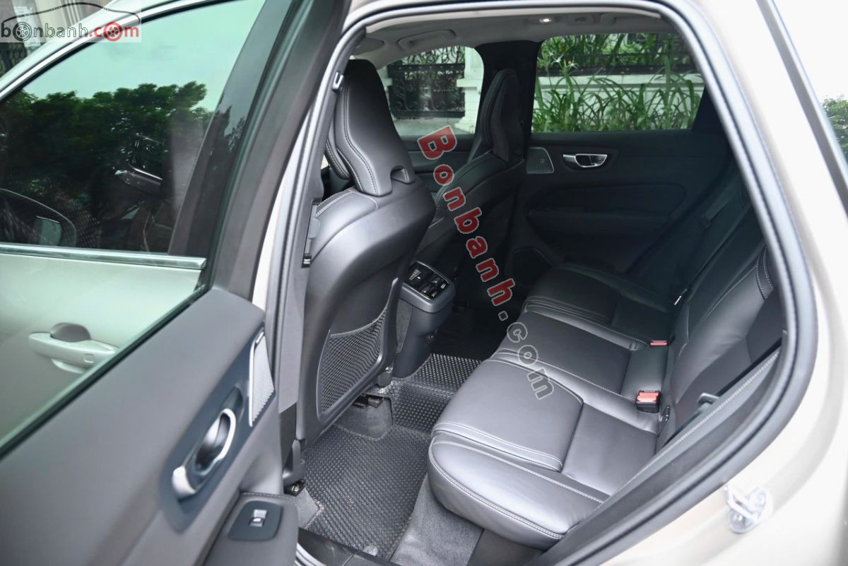 Bán ô tô Volvo XC60 Ultra B5 AWD - 2025 - xe cũ