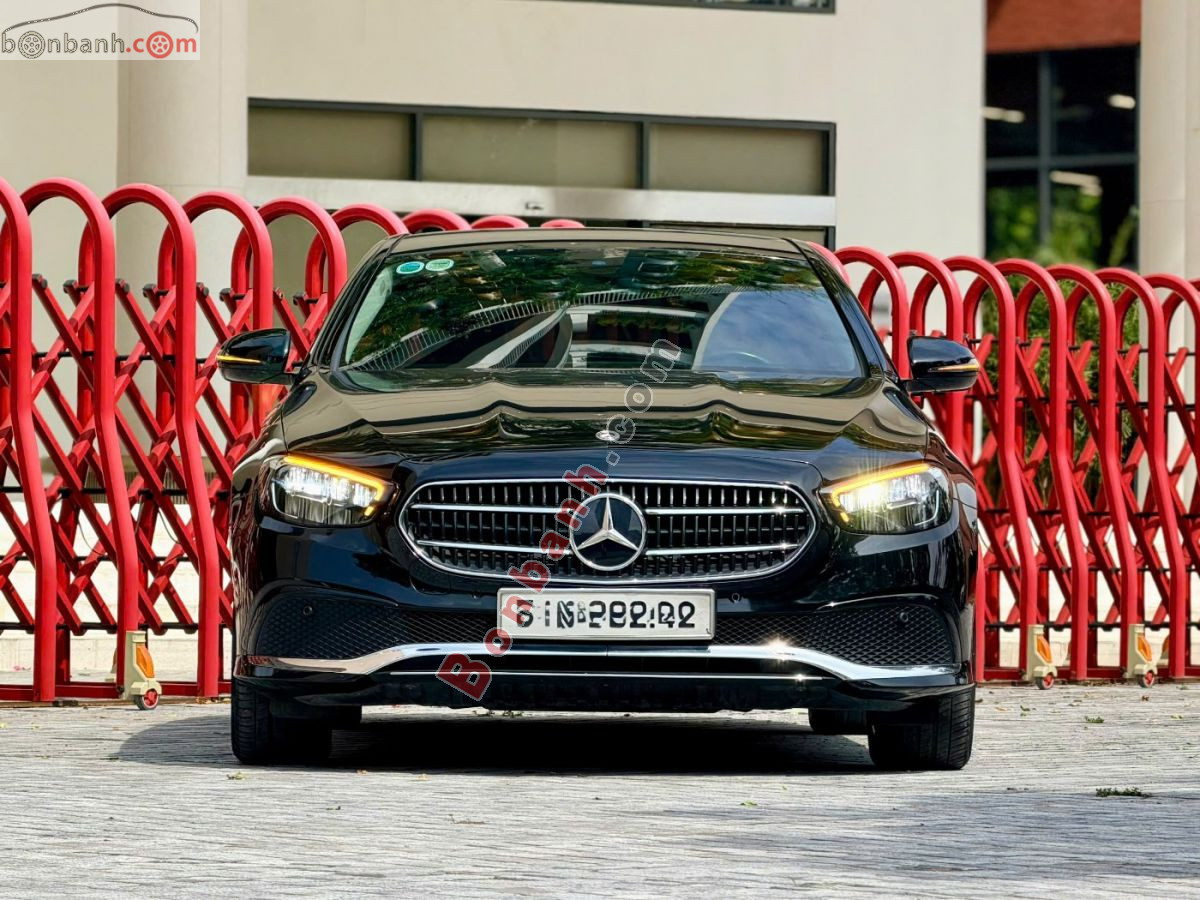 Bán ô tô Mercedes Benz E class E180 - 2022 - xe cũ
