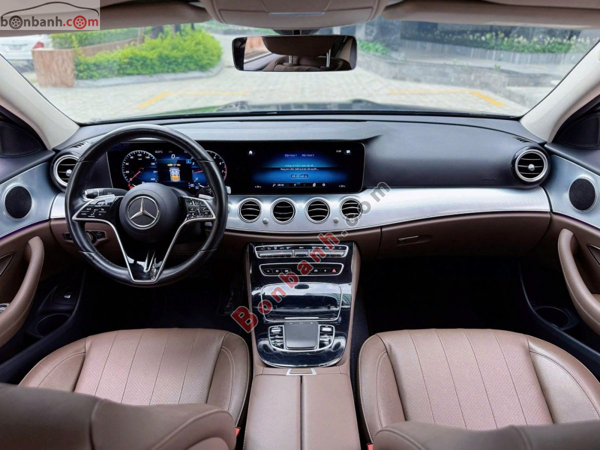 Bán ô tô Mercedes Benz E class E180 - 2022 - xe cũ