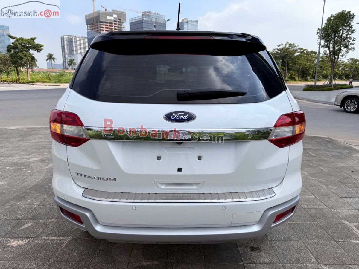 Bán ô tô Ford Everest Titanium 2.0L 4x2 AT - 2022 - xe cũ