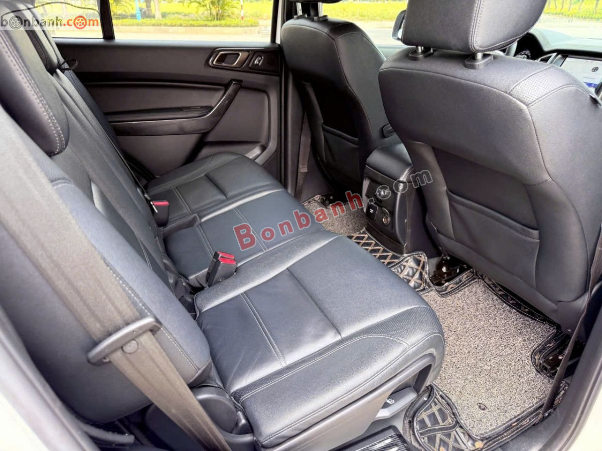 Bán ô tô Ford Everest Titanium 2.0L 4x2 AT - 2022 - xe cũ
