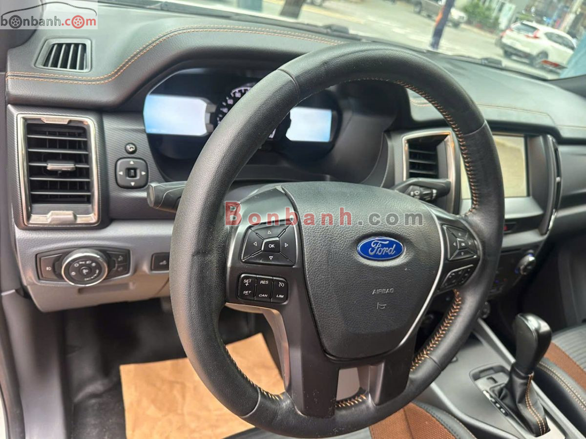 Bán ô tô Ford Ranger Wildtrak 2.2L 4x2 AT - 2015 - xe cũ
