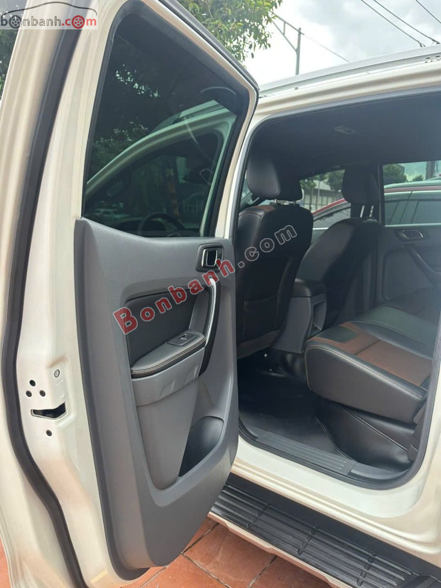 Bán ô tô Ford Ranger Wildtrak 2.2L 4x2 AT - 2015 - xe cũ