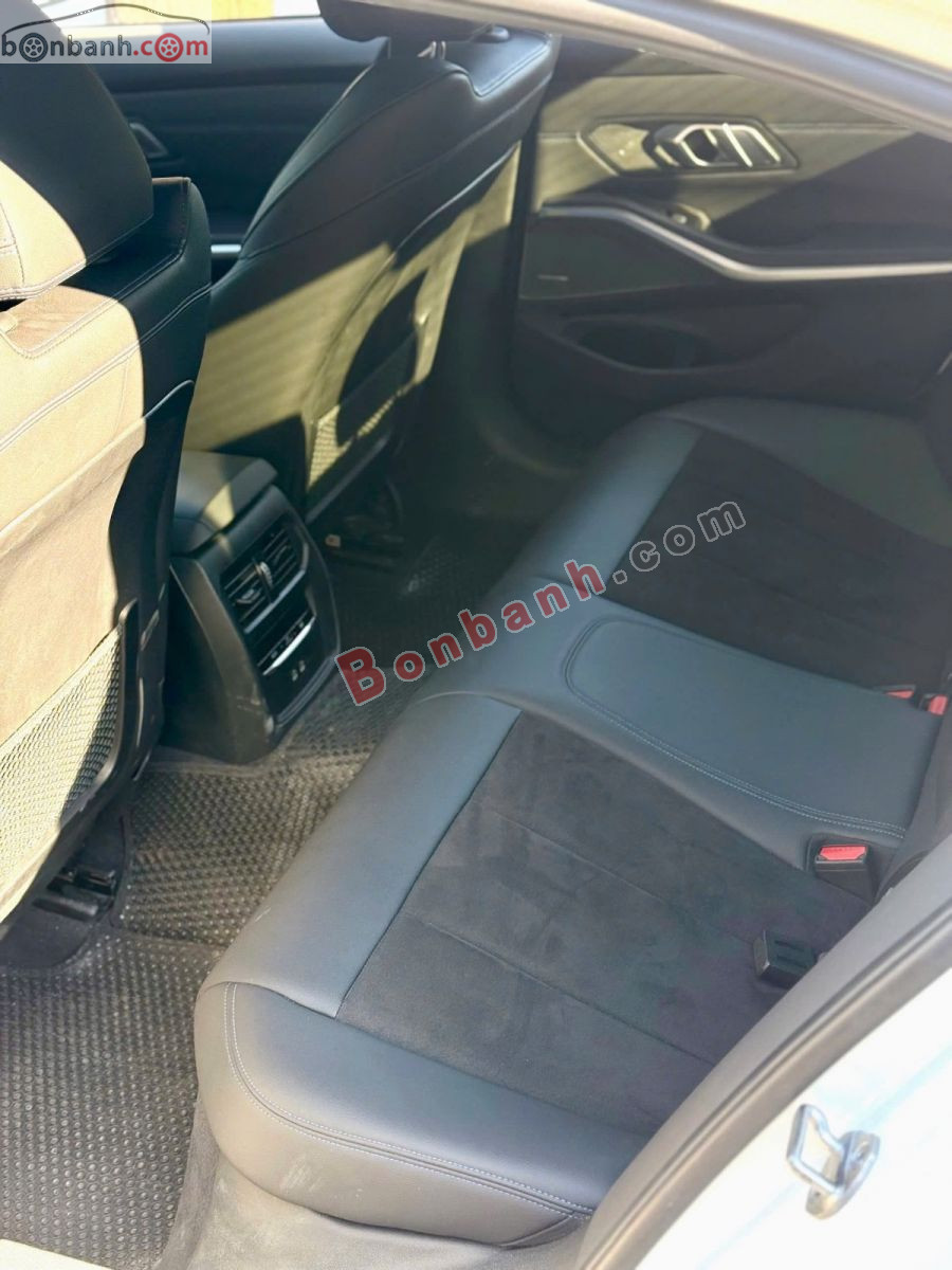 Bán ô tô BMW 3 Series 320i M Sport - 2023 - xe cũ
