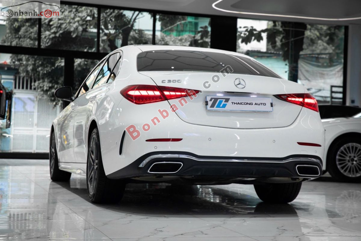 Bán ô tô Mercedes Benz C class C300 AMG - 2022 - xe cũ