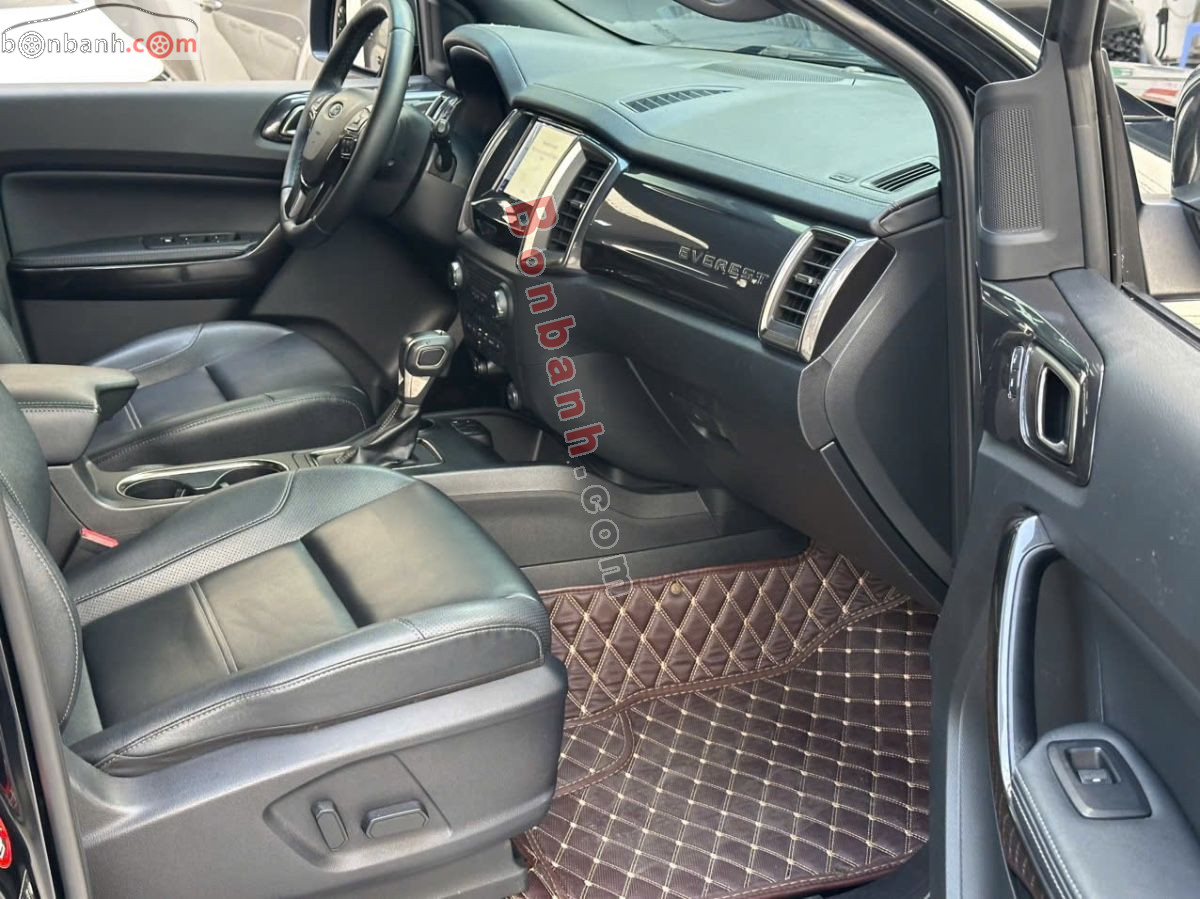 Bán ô tô Ford Everest Titanium 2.0L 4x2 AT - 2021 - xe cũ