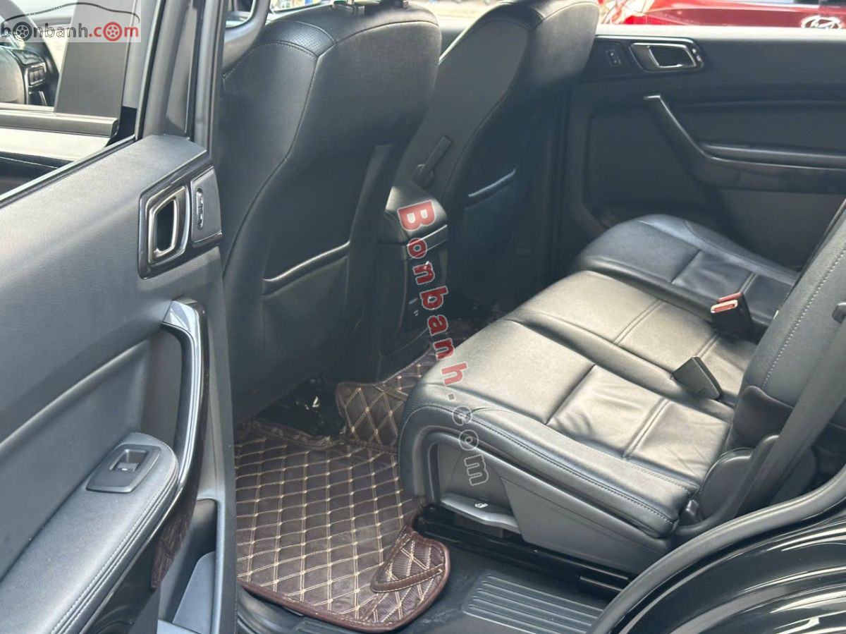 Bán ô tô Ford Everest Titanium 2.0L 4x2 AT - 2021 - xe cũ