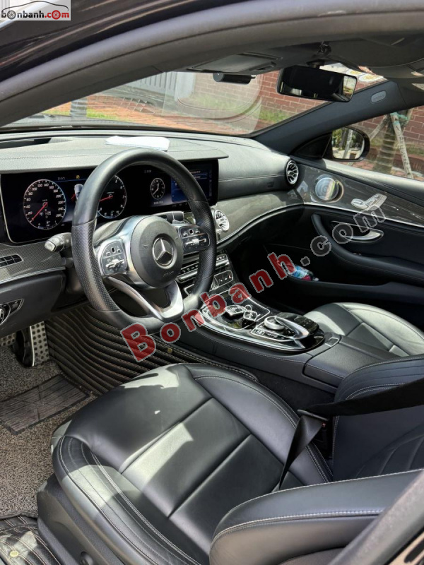 Bán ô tô Mercedes Benz E class E300 AMG - 2019 - xe cũ