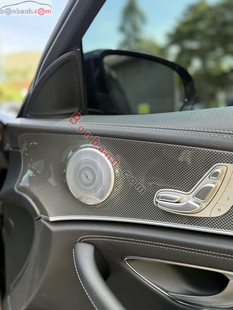 Bán ô tô Mercedes Benz E class E300 AMG - 2019 - xe cũ