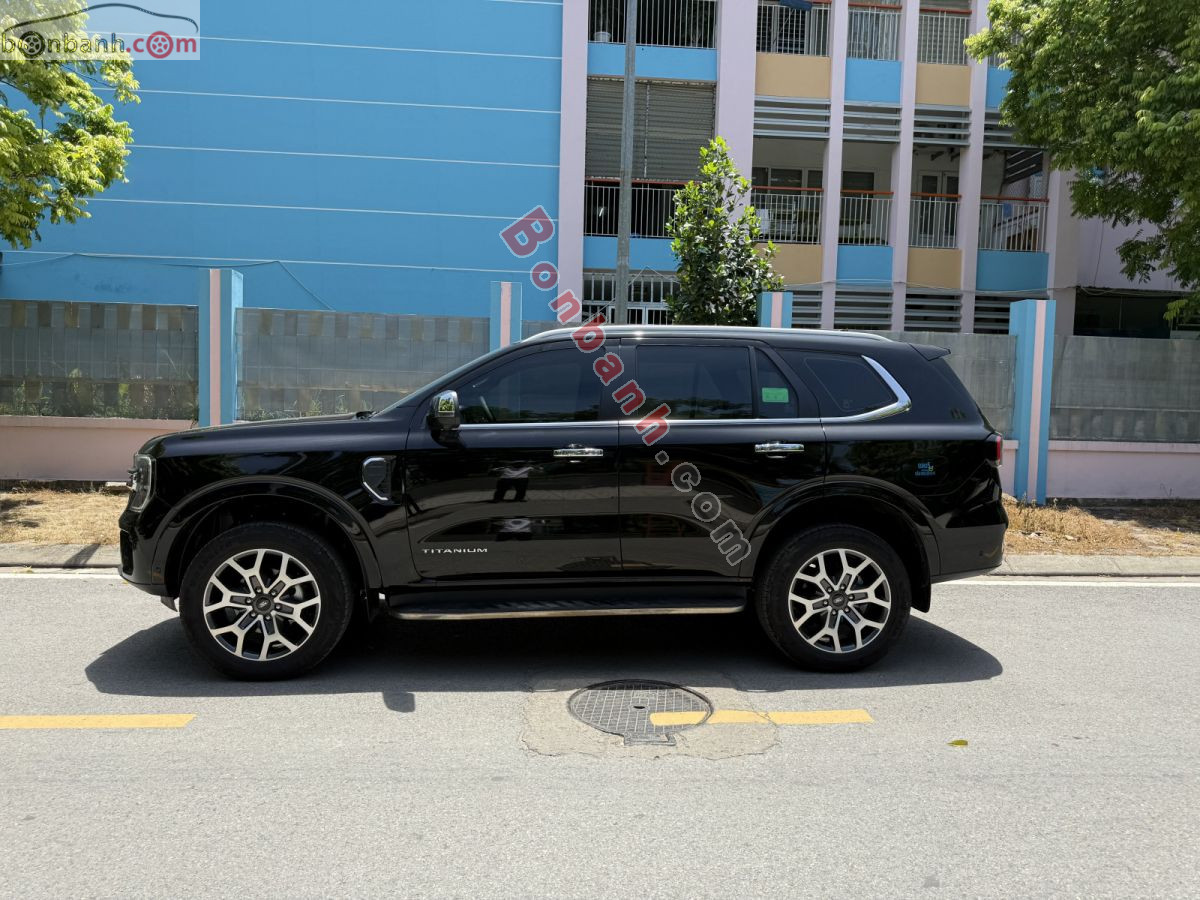 Bán ô tô Ford Everest Titanium Plus 2.0L 4x4 AT - 2025 - xe cũ