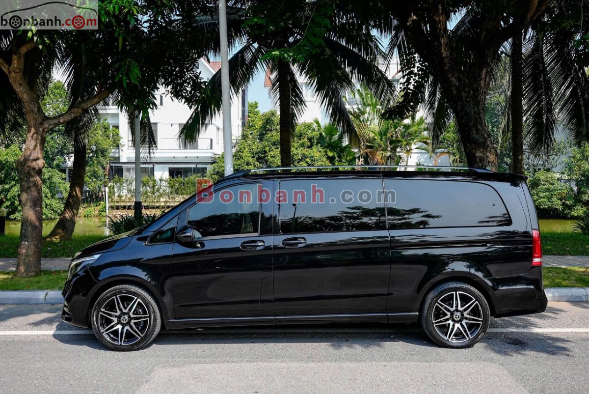 Bán ô tô Mercedes Benz V class V250 AMG - 2023 - xe cũ