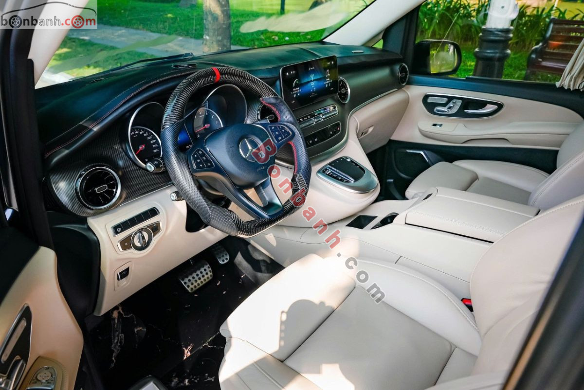 Bán ô tô Mercedes Benz V class V250 AMG - 2023 - xe cũ