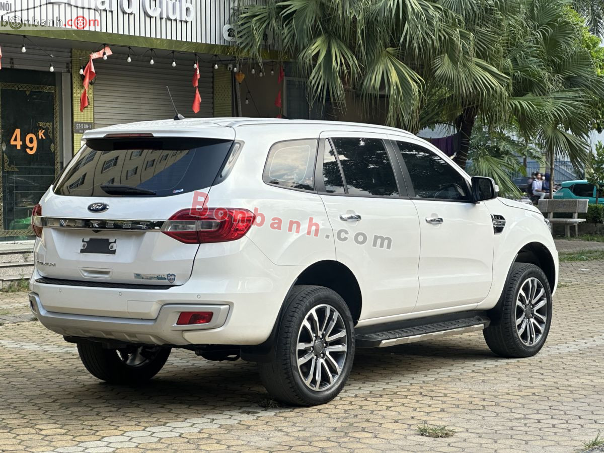 Bán ô tô Ford Everest Titanium 2.0L 4x2 AT - 2022 - xe cũ
