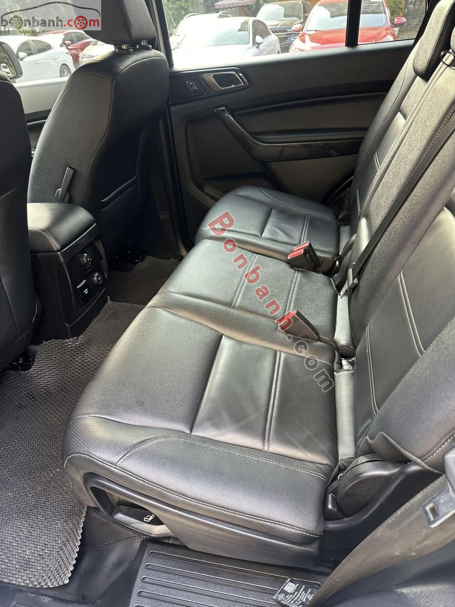 Bán ô tô Ford Everest Titanium 2.0L 4x2 AT - 2022 - xe cũ