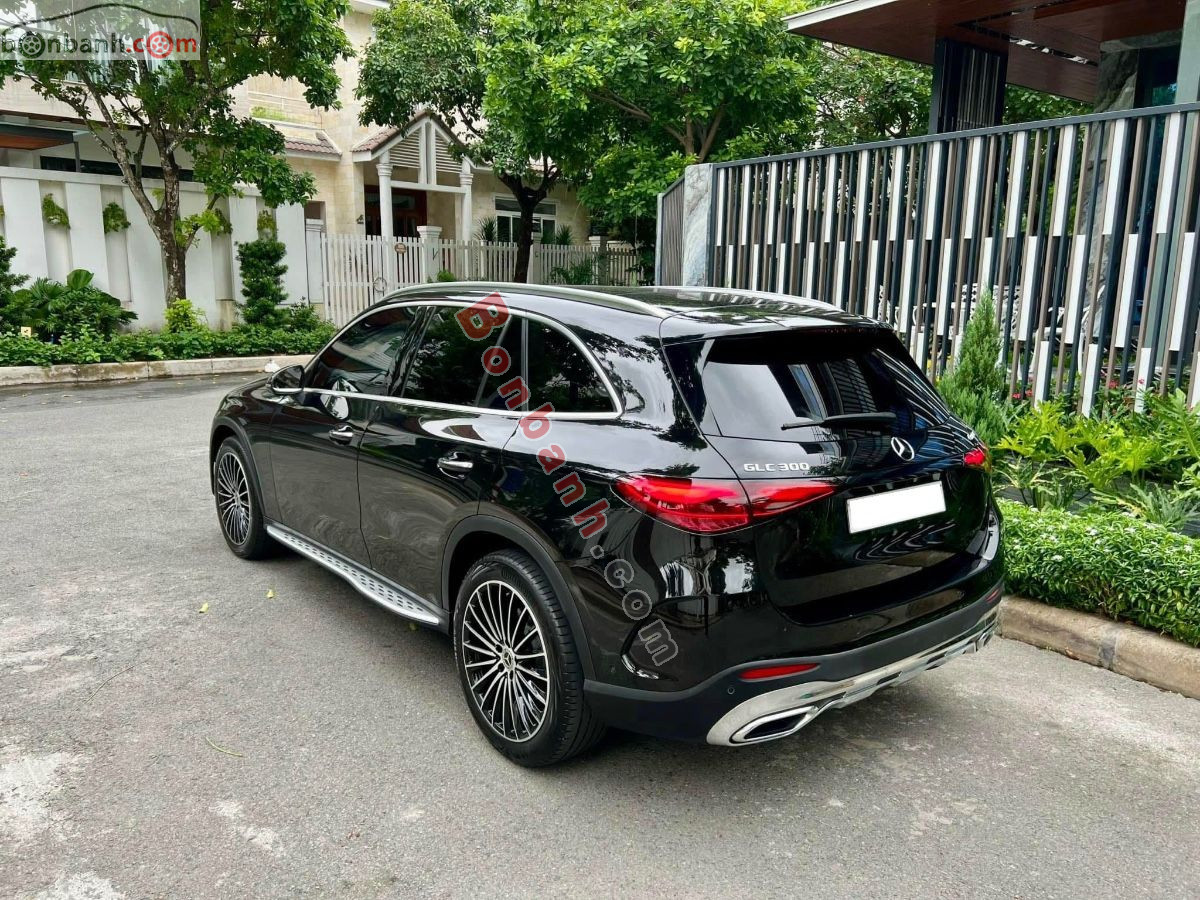 Bán ô tô Mercedes Benz GLC 300 4Matic - 2023 - xe cũ