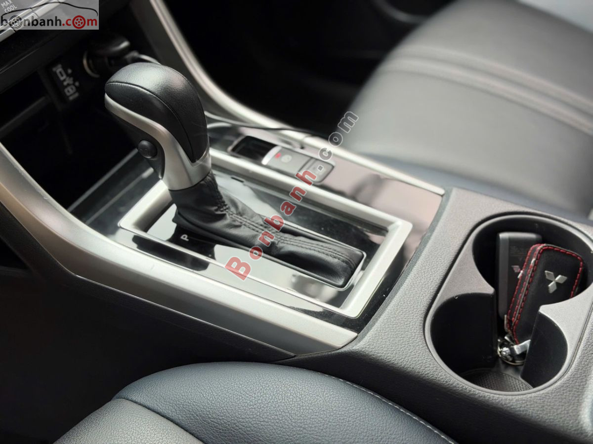 Bán ô tô Mitsubishi Xpander Cross 1.5 AT - 2024 - xe cũ