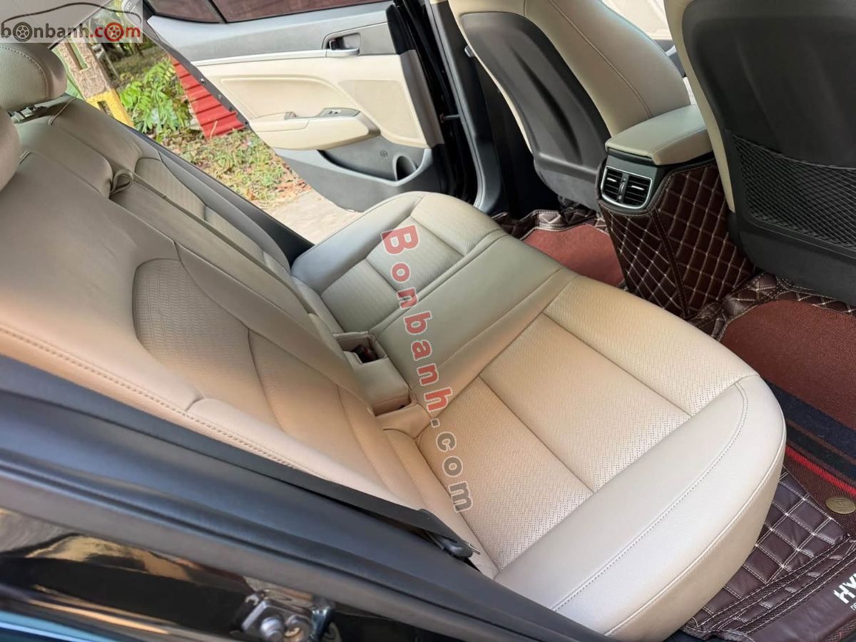 Bán ô tô Hyundai Elantra 2.0 AT - 2021 - xe cũ