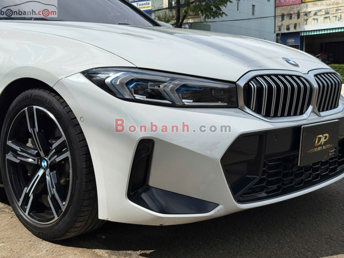 Bán ô tô BMW 3 Series 330i M Sport - 2024 - xe cũ