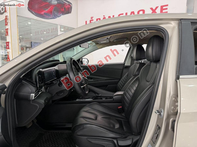 Bán ô tô Hyundai Elantra 1.6 AT Đặc biệt - 2022 - xe cũ