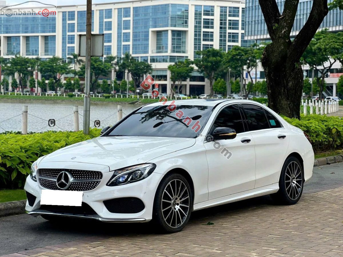 Bán ô tô Mercedes Benz C class C300 AMG - 2018 - xe cũ