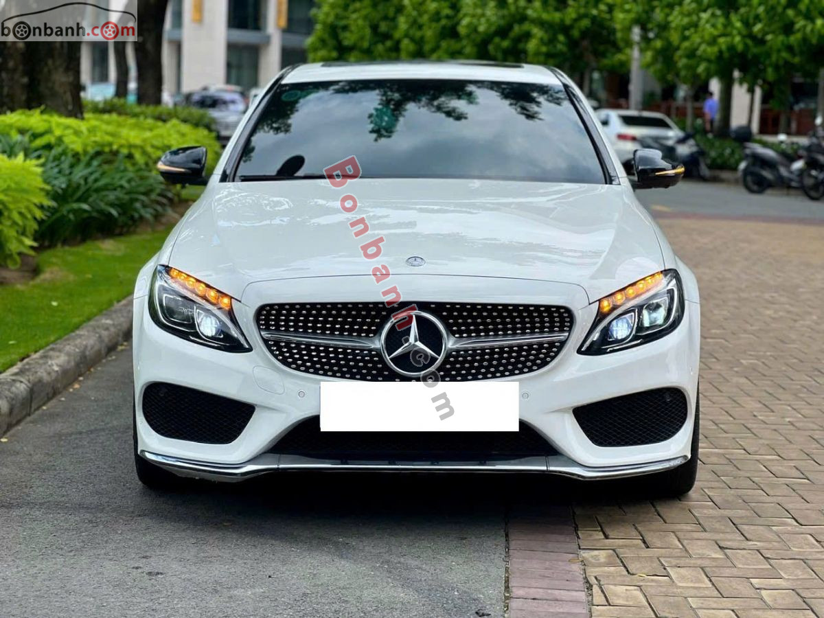 Bán ô tô Mercedes Benz C class C300 AMG - 2018 - xe cũ