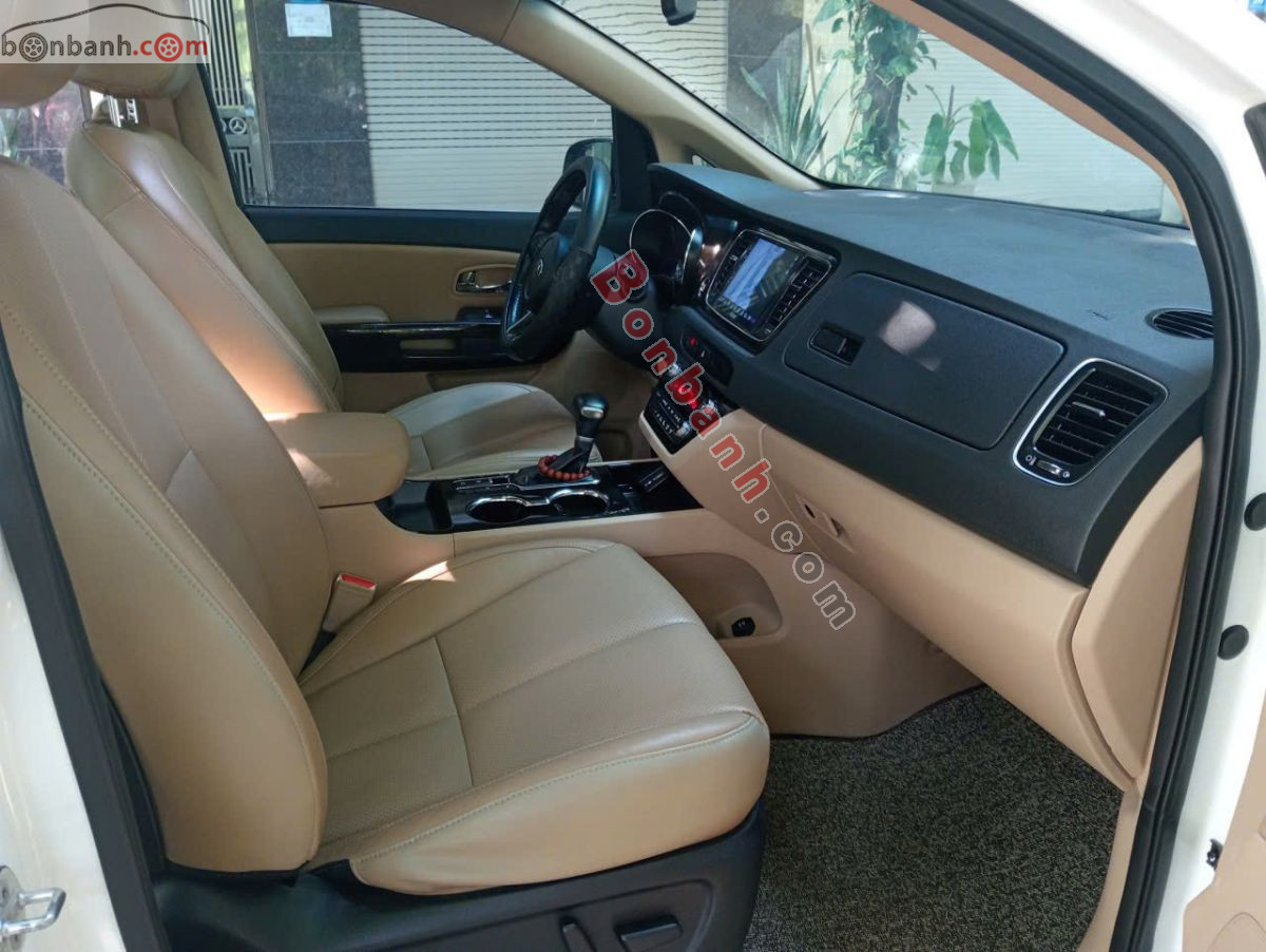 Bán ô tô Kia Sedona 2.2 DAT Luxury - 2020 - xe cũ