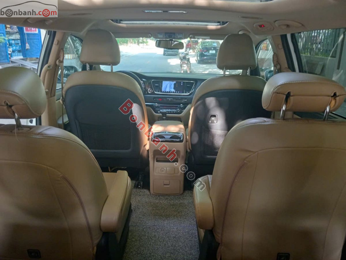 Bán ô tô Kia Sedona 2.2 DAT Luxury - 2020 - xe cũ