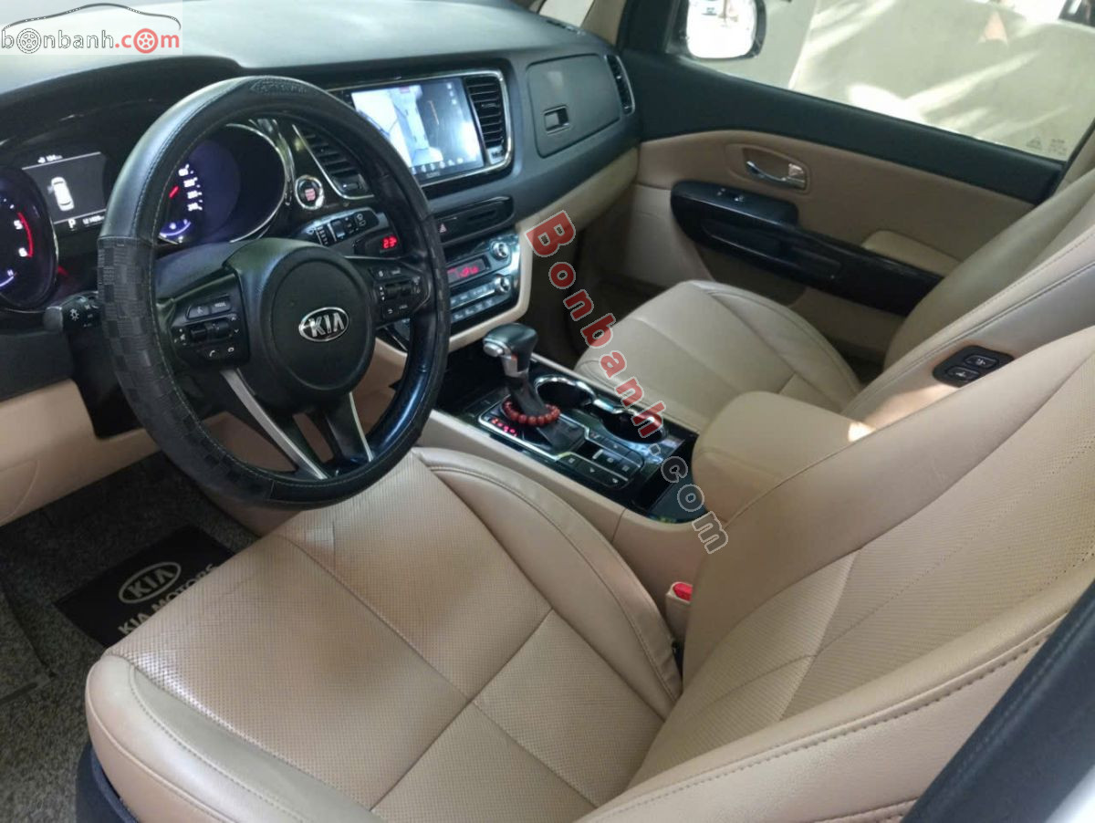 Bán ô tô Kia Sedona 2.2 DAT Luxury - 2020 - xe cũ