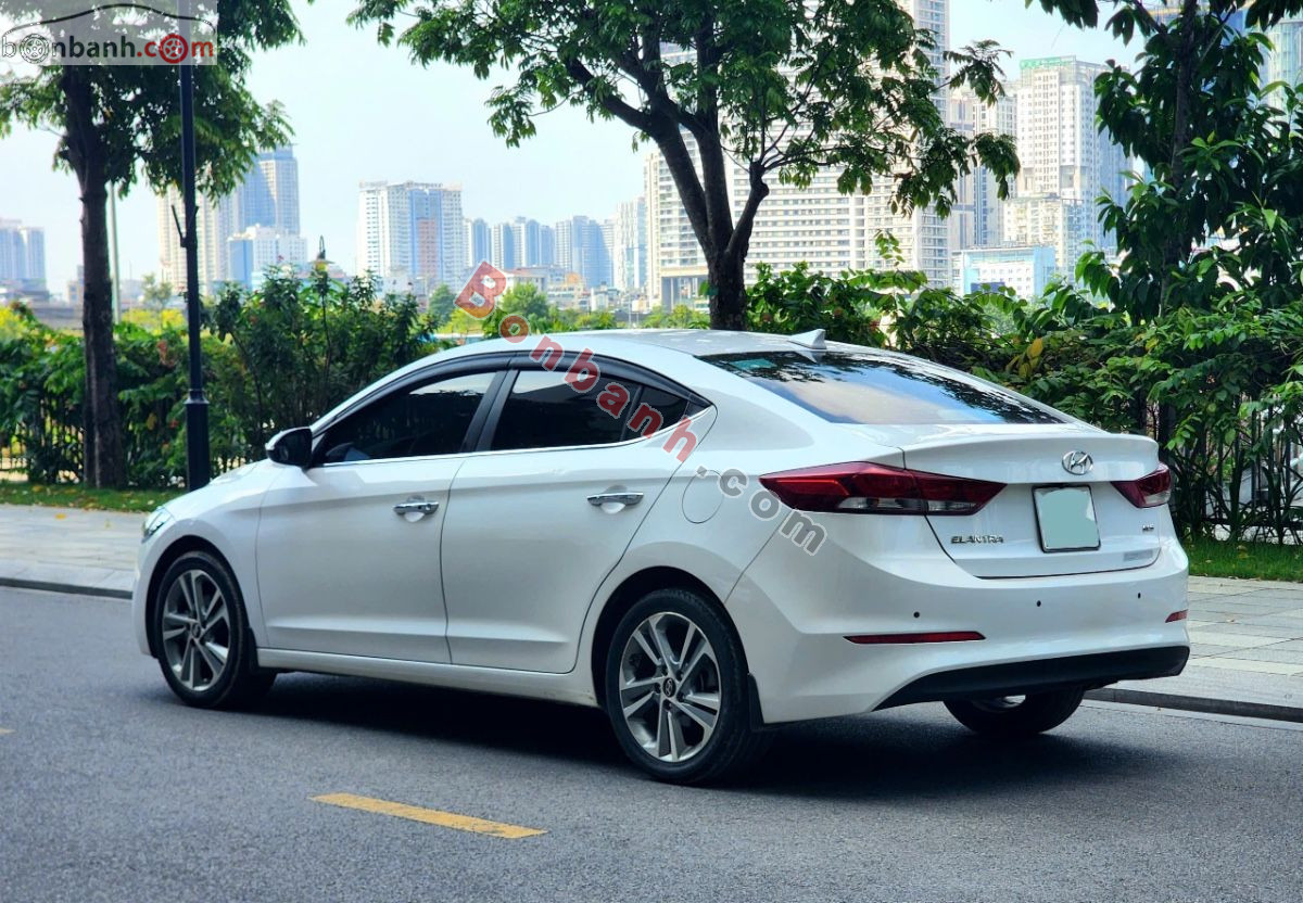 Bán ô tô Hyundai Elantra 2.0 AT - 2018 - xe cũ