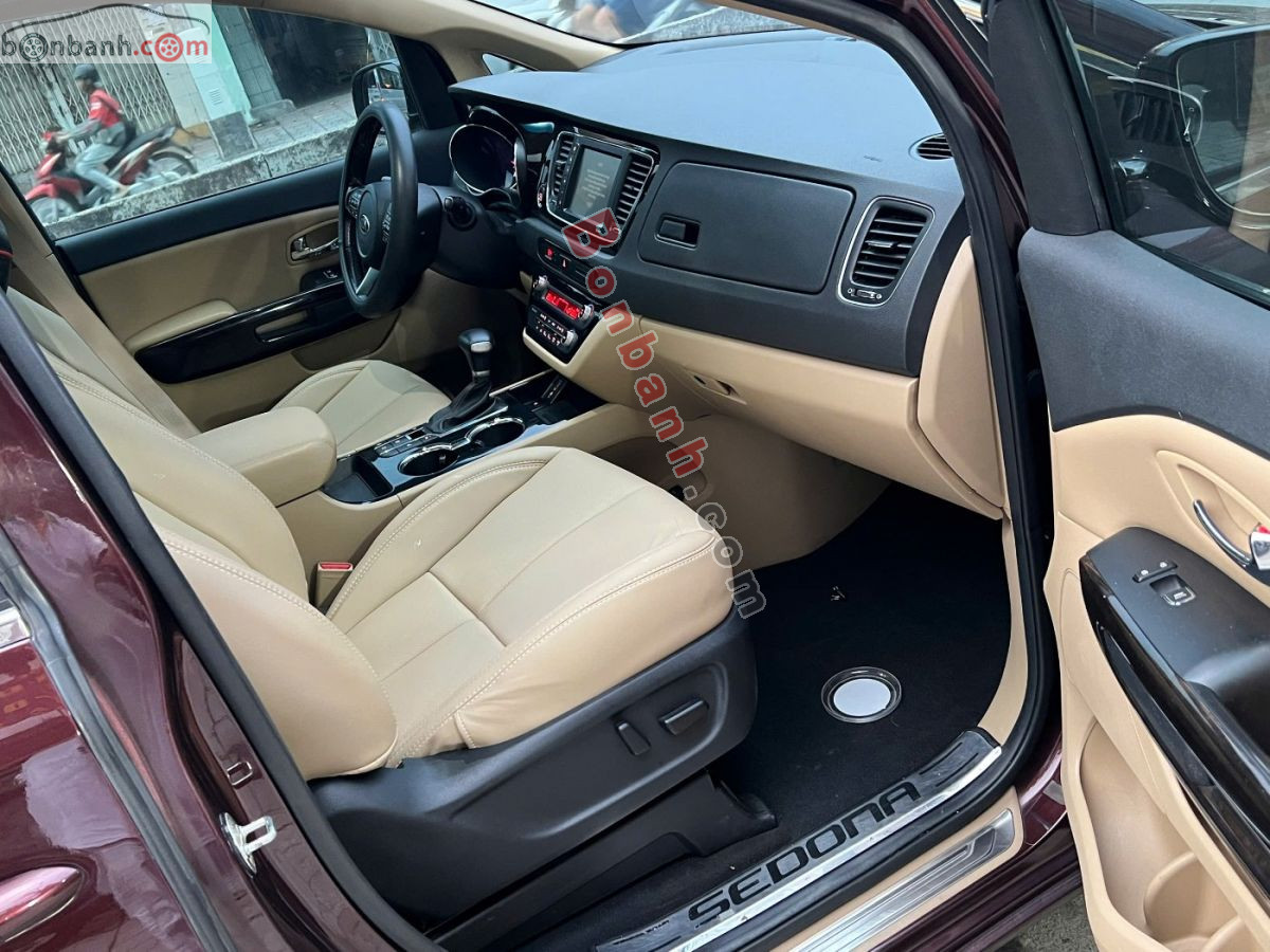 Bán ô tô Kia Sedona 2.2 DAT Luxury - 2020 - xe cũ