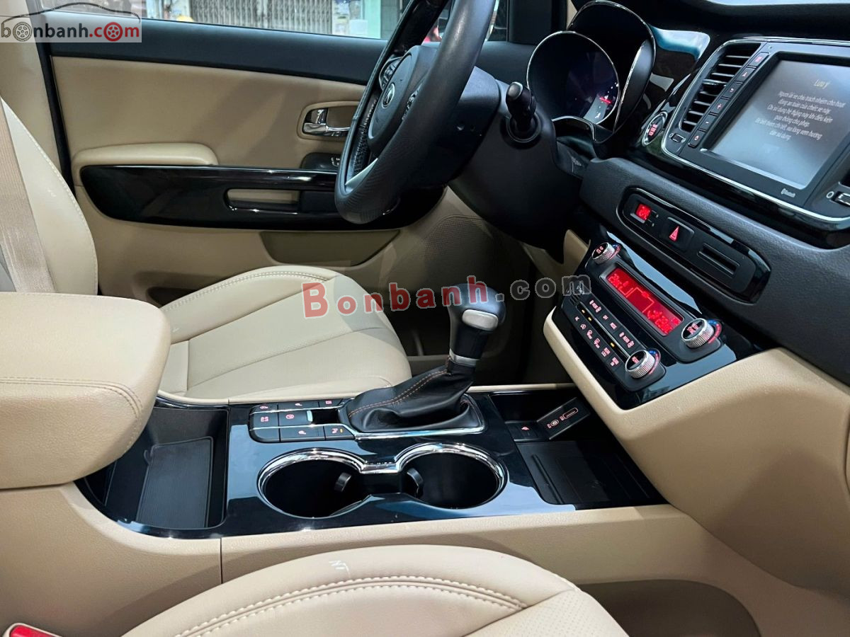 Bán ô tô Kia Sedona 2.2 DAT Luxury - 2020 - xe cũ