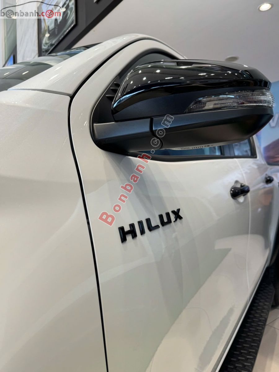 Bán ô tô Toyota Hilux Pro 2.8L 4x2 AT - 2026 - xe mới