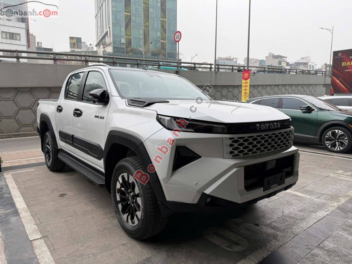 Bán ô tô Toyota Hilux Trailhunter 2.8L 4x4 AT - 2026 - xe mới