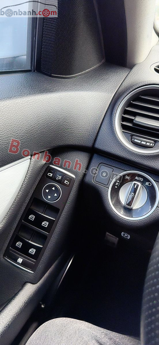 Bán ô tô Mercedes Benz C class C200 - 2011 - xe cũ
