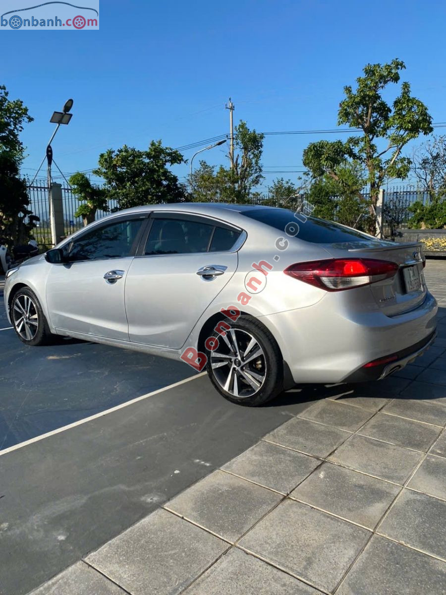 Bán ô tô Kia Cerato 1.6 MT - 2018 - xe cũ